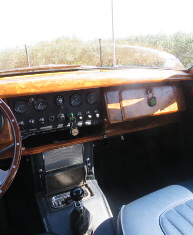 1968 Jaguar 240 complet