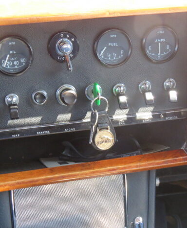 1968 Jaguar 240 complet