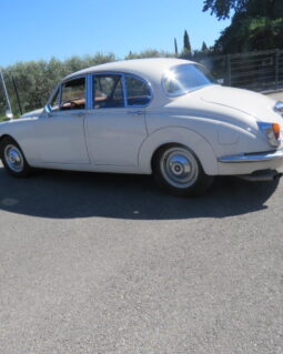 1968 Jaguar 240 complet