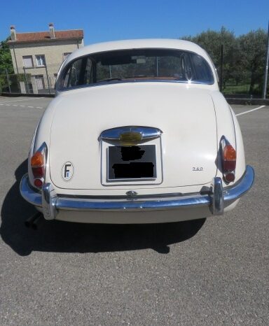 1968 Jaguar 240 complet