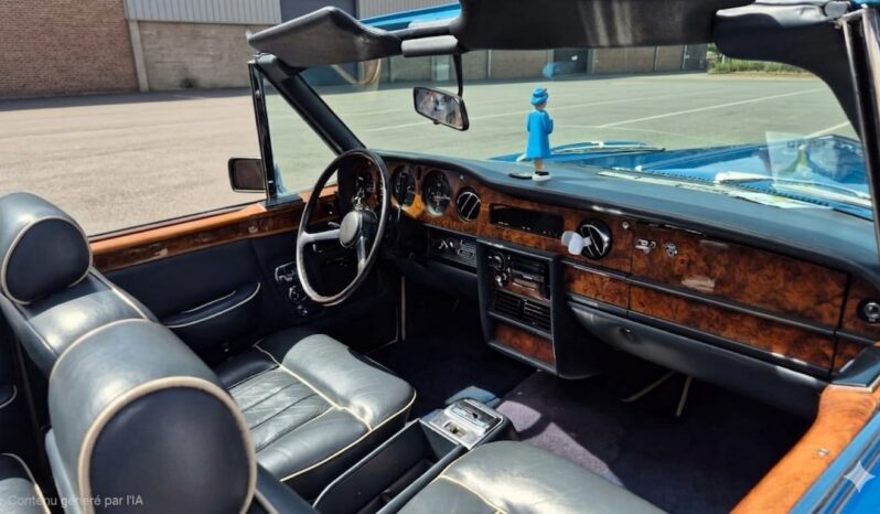 1980 Rolls Royce Corniche complet