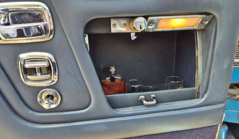 1980 Rolls Royce Corniche complet