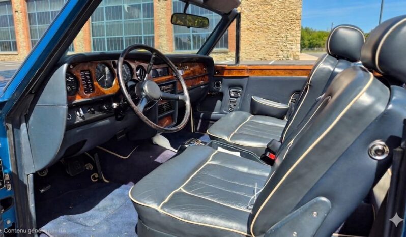 1980 Rolls Royce Corniche complet