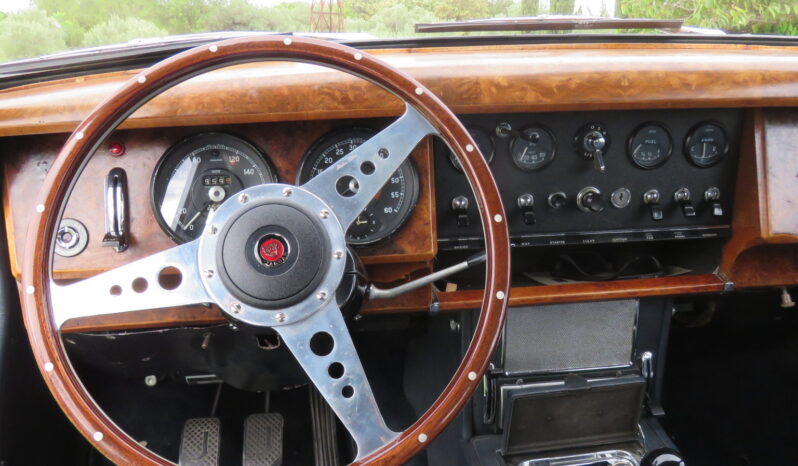 1968 Jaguar 240 full