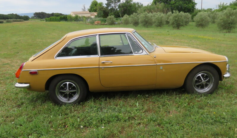 1971 Mg B GT complet