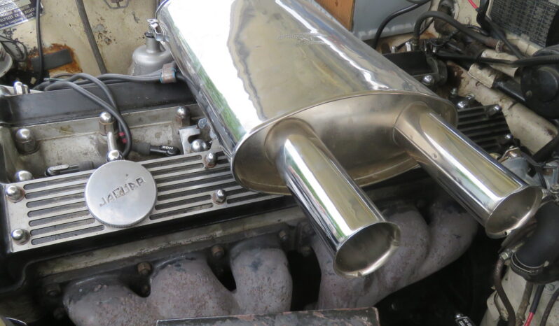 1968 Jaguar 240 full