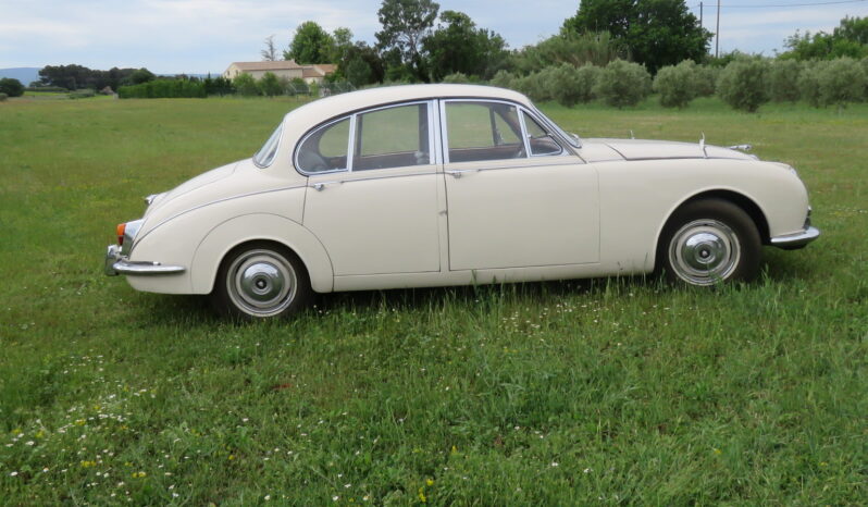 1968 Jaguar 240 full