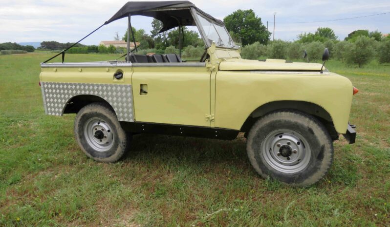 1963 LAND ROVER 88 série 2A complet
