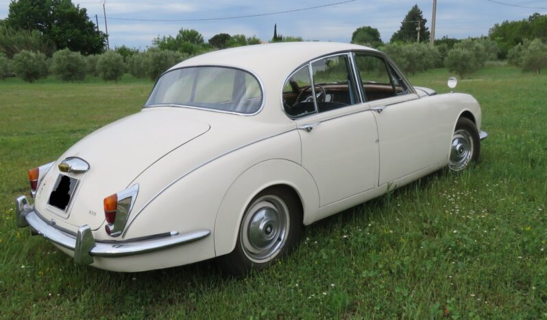 1968 Jaguar 240 full