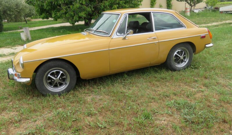 1971 Mg B GT complet