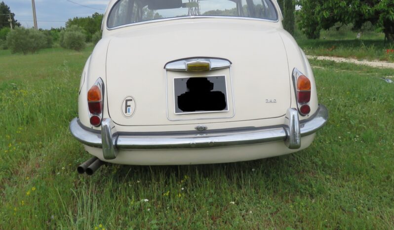 1968 Jaguar 240 full