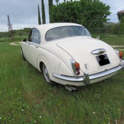 1968 Jaguar 240 full