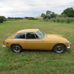 1971 Mg B GT complet