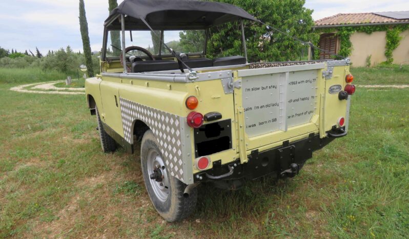 1963 LAND ROVER 88 série 2A complet