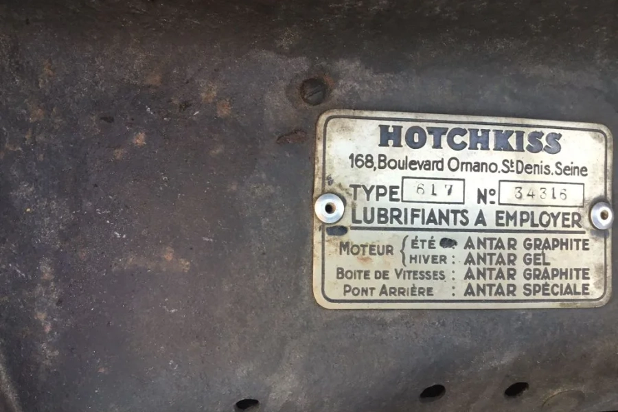 61712