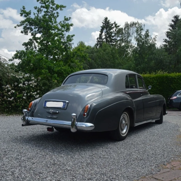 BENTLEY3