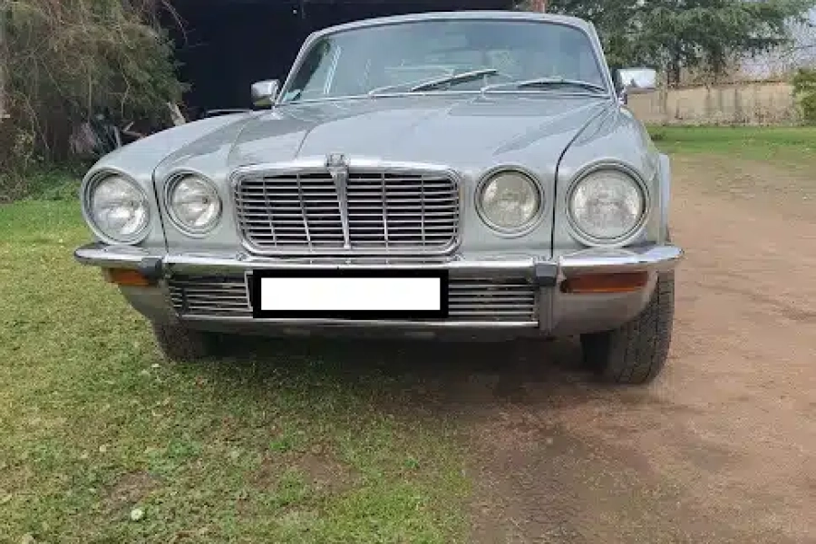 JAGUARXJ4