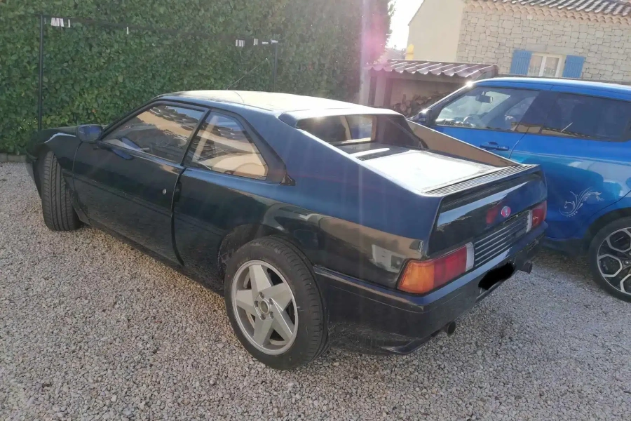 V8
