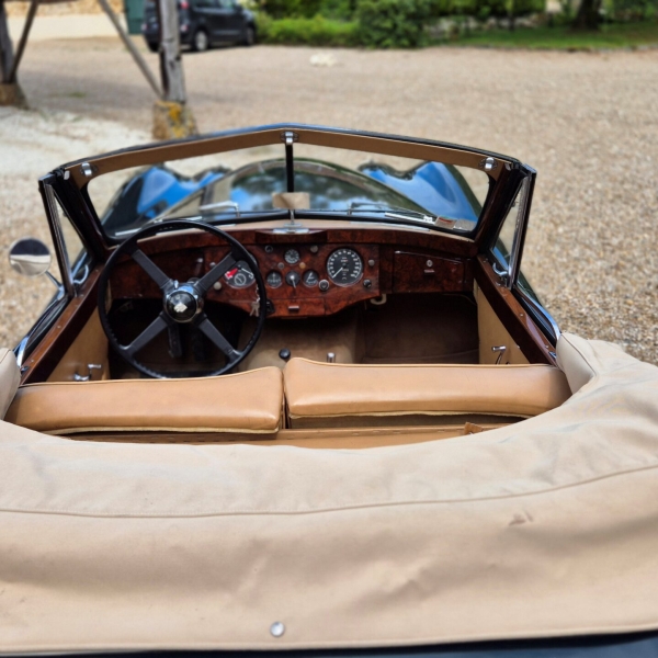 XK120-23-scaled